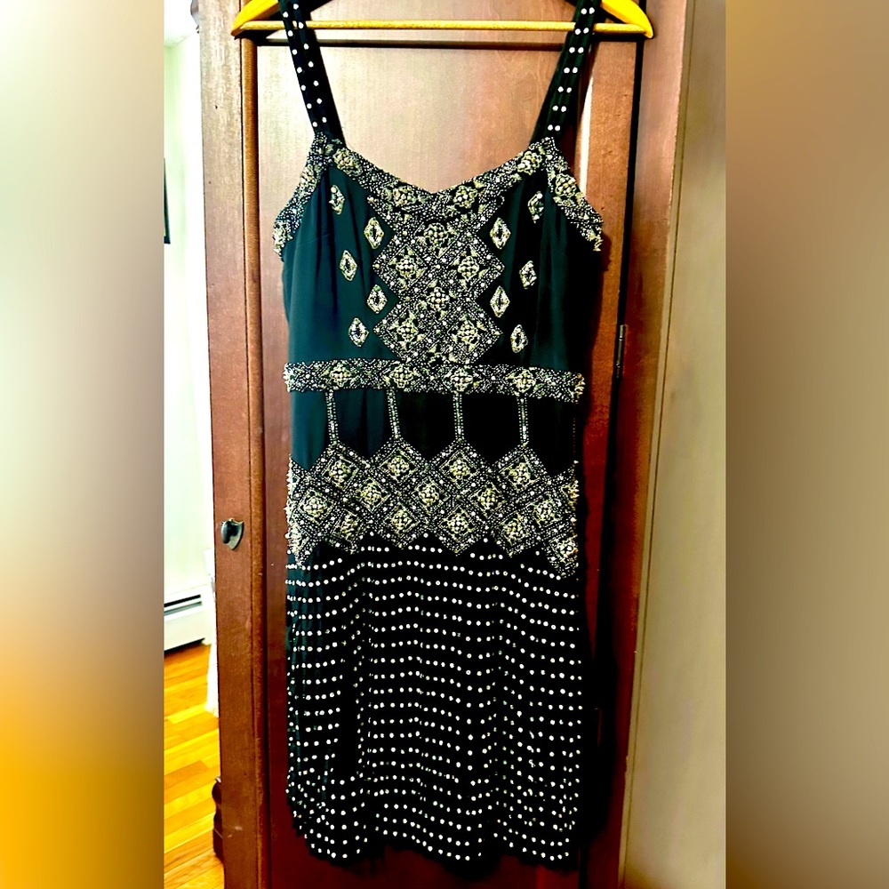 French Connection beaded Flapper-type dress. Size 4/6 USA. Lined.